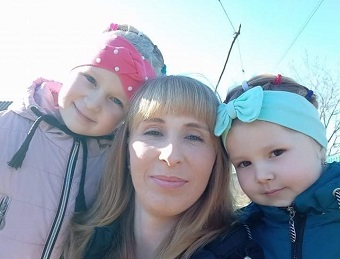 Tři maminky s dětmi z Ukrajiny už bydlí